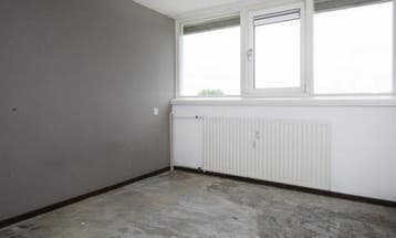 Te Huur 4 Kamer Appartement Meppelweg In Den Haag, Huizen en Kamers, Huizen te huur, Den Haag, Den Haag, Direct bij eigenaar, Appartement