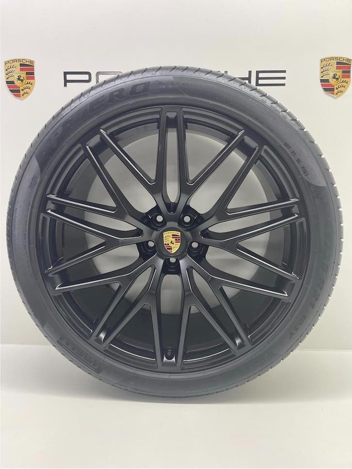 Porsche Macan III GTS  ORIGINELE 21inch RS Spyder met banden, Auto-onderdelen, Banden en Velgen, 21 inch, Zomerbanden, 295 mm