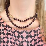 Antiek granaat kralenketting met gouden slot, Gebruikt, Overige kleuren, Ophalen of Verzenden, Met edelsteen