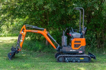 Develon DX10Z-7 | Minigraver, Graafmachine