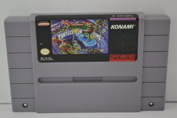 Teenage Mutant Hero Turtles IV - Turtles in Time (SNES USA), Spelcomputers en Games, Games | Nintendo Super NES, 1 speler, Zo goed als nieuw