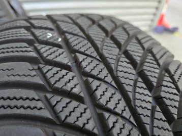 BMW 1 serie 3 serie 4 Serie 18 inch velgen winterbanden 405M, Auto-onderdelen, 18 inch, Banden en Velgen, Nieuw, Personenwagen
