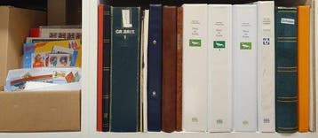 Wereld - Collectie in 12 albums & stockboeken en los, Gestempeld
