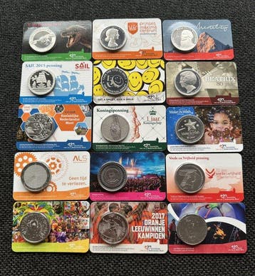 Nederland. Diverse uitgiftes in coincard (15x) (Zonder