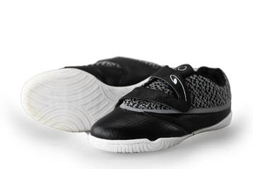 Evolv Sneakers Jongens in maat 29 Zwart, Jongen of Meisje, Schoenen, Zo goed als nieuw, Verzenden