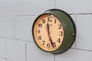 Wandklok - Seikosha CO. LTD Seiko - Staal, Bakeliet,