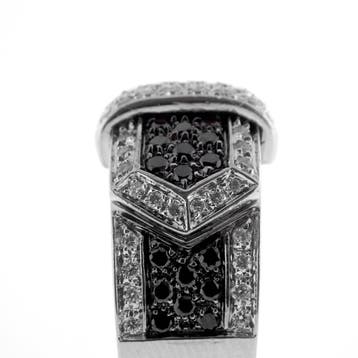Leo Pizzo witgouden ring met witte en zwarte diamanten; 0..., Gebruikt, Overige kleuren, Ophalen of Verzenden, Kleiner dan 17