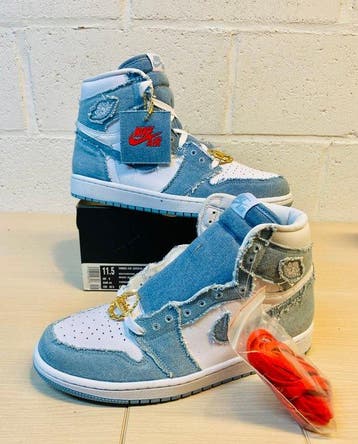 Air Jordan - AJ One Retro Jeans Denim Gold P44 - Sneakers -, Nieuw
