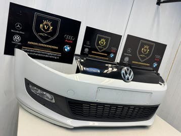 Voorbumper VW Polo V 6R 1.4 TDI Bluemotion bj.2015 wit LC9A, Gebruikt, Voor, Volkswagen, Bumper