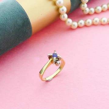 Vintage Bicolor gouden ring met saffier en diamanten; 0,0..., Gebruikt, Ophalen of Verzenden, 17 tot 18, Met edelsteen