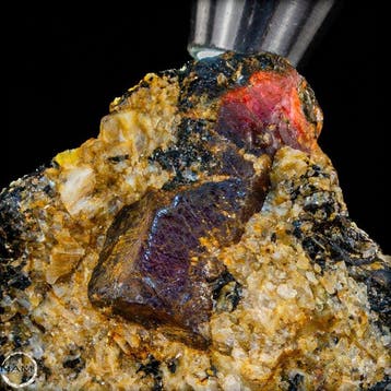 Zeldzaam natuurlijk robijn-ruw kristal op matrix –