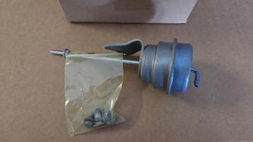 Turbo Actuator Lader Nieuw Origineel Audi A3 TT VW Golf 5 GT, Verzenden, Nieuw