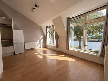 Appartement te huur in Alphen aan den Rijn - 20 m² - 2, Huizen en Kamers, Appartement, Alphen aan den Rijn, Zuid-Holland