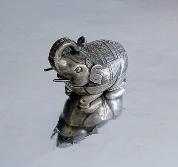Large Size Elephant Collectable Betel - Doos - .900 zilver