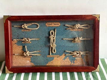 Decoratief ornament - Frankrijk - “Sailor Knots” Kast