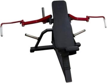 Plate loaded incline fly machine/ maschine/ butterfly, Nieuw
