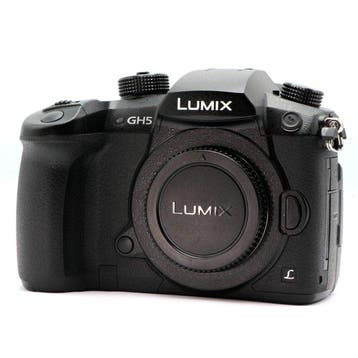 Panasonic Lumix DMC-GH5 Body #MULTIANGLE DISPLAY #JUST 200, Nieuw