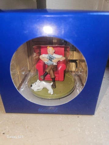 Diorama Moulinsart - Fauteuil rouge - Hergé - Figuur -, Nieuw