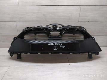 Toyota Yaris IV grille 53101-K0010, Verzenden, Gebruikt
