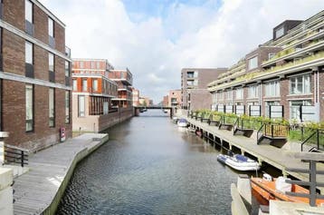 Te huur: Huis Hollandiagracht in Amsterdam, Noord-Holland, Amsterdam