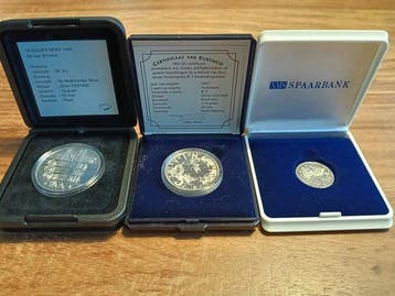 Nederland. 1733/1994/2003, Lot 3 stuks (Zonder minimumprijs)