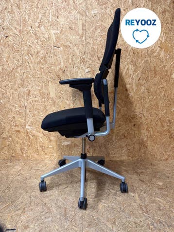 Steelcase Please bureaustoel - zwart - refurbished, Nieuw in verpakking