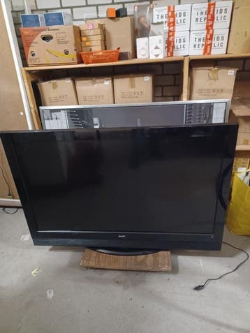 Sanyo 48 inch TV met afstand bediening aantal 1 stuks.