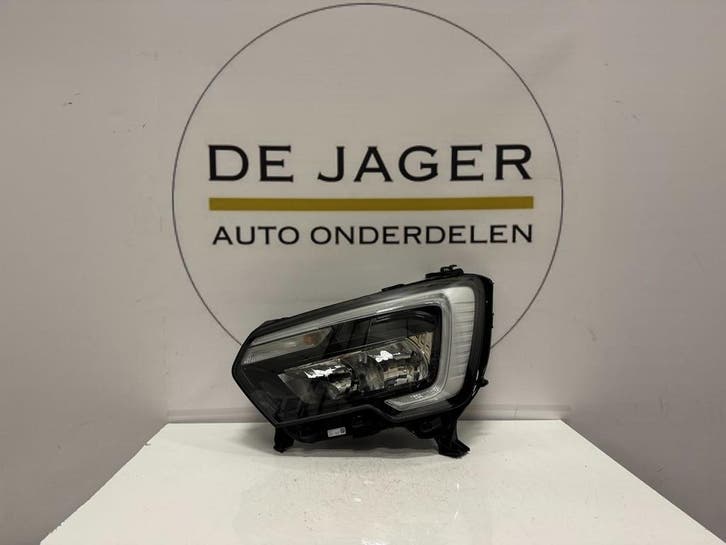 RENAULT MASTER 3 FACELIFT LED KOPLAMP LINKS 260607867R, Auto-onderdelen, Verlichting, Gebruikt, Renault, Ophalen