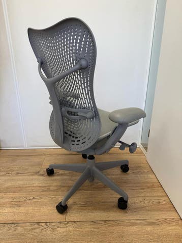 350x Herman Miller Mirra Grey Shadow - Tijdelijke Aanbieding, Huis en Inrichting, Bureaustoelen, Overige kleuren, Verzenden, Zo goed als nieuw