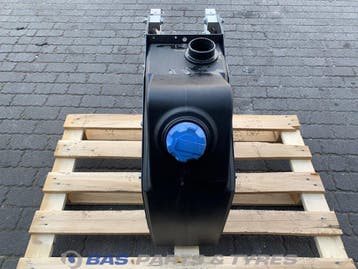 Renault AdBlue tank 7424510304, Ophalen, Gebruikt, Renault, Overige Auto-onderdelen