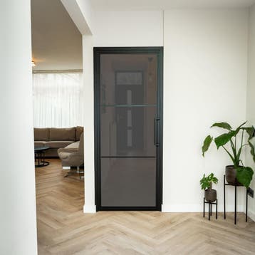 OUTLET: Stalen Binnendeur - Zwart - 3 Vlaks - Rook glas, Minder dan 80 cm, Binnendeur, Nieuw, Metaal
