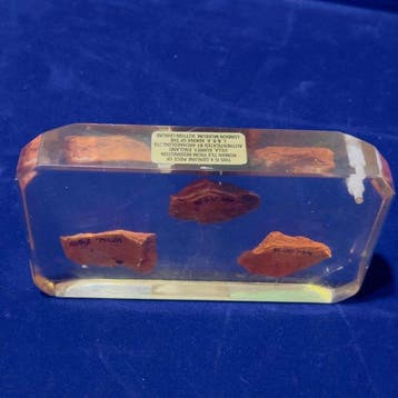 Collectie van memorabilia - Romeins tegelartefact - door