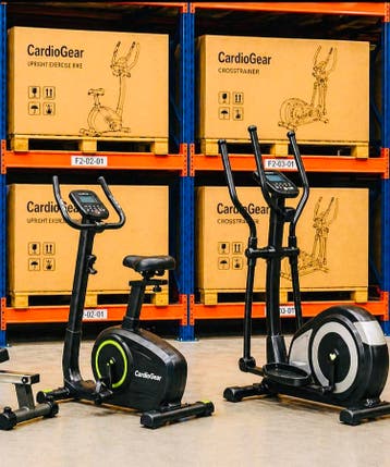 LEEGVERKOOP! Crosstrainer Hometrainer Roeitrainer MOET WEG, Sport en Fitness, Verzenden, Zo goed als nieuw