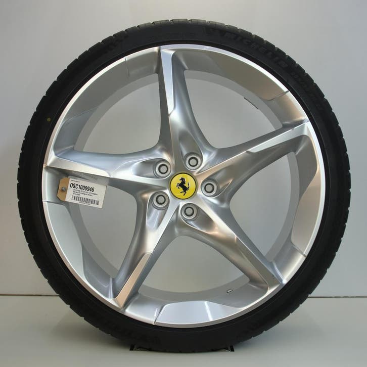 Originele velgen 22/23 inch Ferrari Purosangue *OSC1000946*, Auto-onderdelen, Banden en Velgen, Overige maten, Zomerbanden, Personenwagen