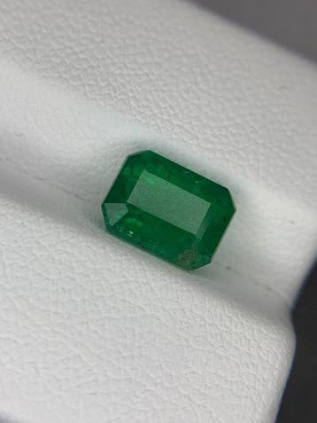 Zonder minimumprijs - 1 pcs Groen Smaragd - 2.45 ct -, Nieuw