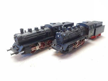 Fleischmann H0 - 1304 - Stoomlocomotief met tender (2) - 2x, Nieuw