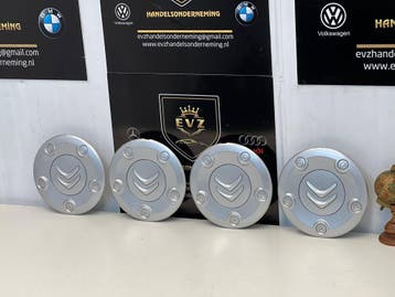 Citroën Jumpy wieldoppen set bj.2015 artnr.9677381777, Gebruikt