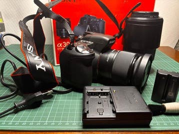 Sony DSLR-A300 kit with Sony 18-70mm & Sigma 70-300mm APO DG, Nieuw