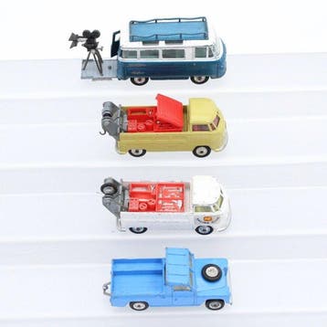 Corgi 1:43 - Modelauto (4) - TV Commer Bus - Landrover 109 -, Nieuw