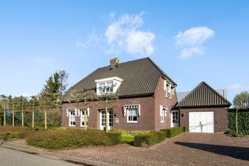 Te huur: Huis Middelste Groes in Heesch, Noord-Brabant, Heesch