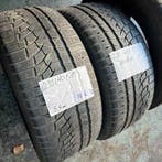 2 x Nokian 235-40-19 Winterbanden 5,5mm, 19 inch, Gebruikt, 235 mm, Band(en)