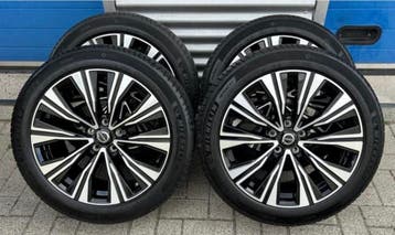 18 inch Volvo V60 en S60 velgen met zomerbanden, Auto-onderdelen, Banden en Velgen, 18 inch, Gebruikt, Banden en Velgen, Ophalen of Verzenden