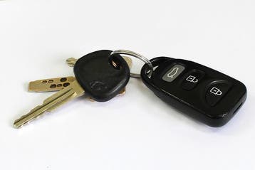 Autosleutel Reparatie Breda  Defecte Knop Repareren, Nieuw