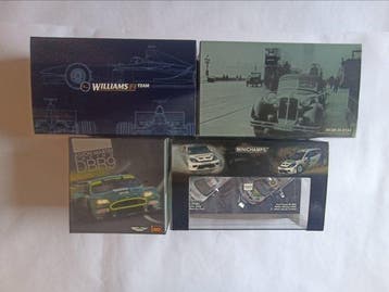 Minichamps, IXO 1:43 - Modelauto (4) - Assortiti -, Nieuw