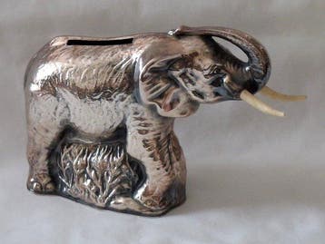Militaire miniatuur beeldjes - Galamineerd Zilveren Olifant,