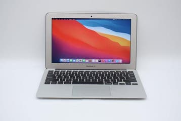 Rare find: Apple MacBook Air 11 inch | Intel Core i5 1.4Ghz, Nieuw