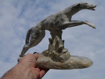 Tang - Beeldje - Borzoi hart - Keramiek