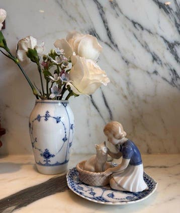 Royal Copenhagen - Figurine - 1745 - Handgesigneerd