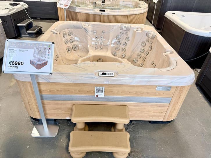 Nieuw - jacuzzi Passion Resettle 8-persoons luxe spa, Tuin en Terras, Bubbelbaden en Hottubs, Vast, Nieuw, Afdekzeil, Filter, Trap