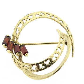 Vintage gouden ronde fantasie broche met rode stenen, Gebruikt, Ophalen of Verzenden, Met edelsteen, Goud